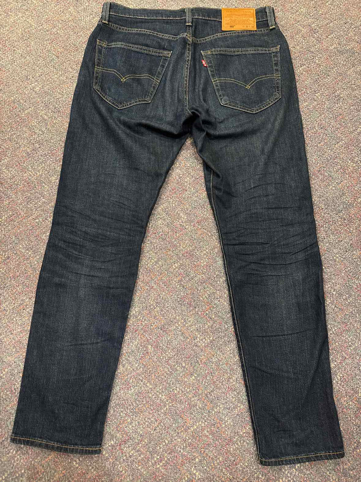 31/32 - Levi Strauss & Co. Jeans