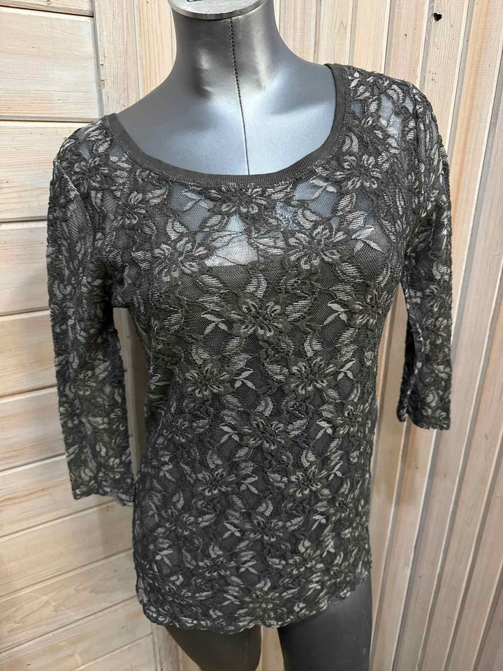 M - DNKY 3/4 Sleeve