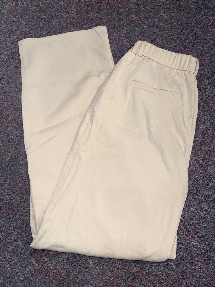 M - Daisy Grace Pants