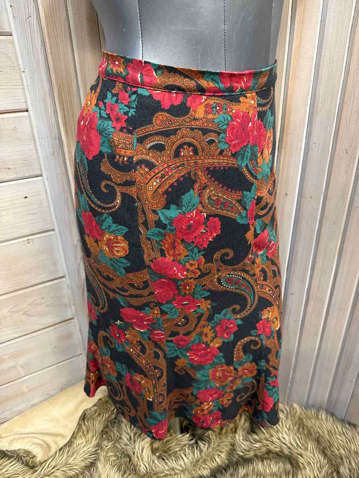 S - Chanel .s Skirt