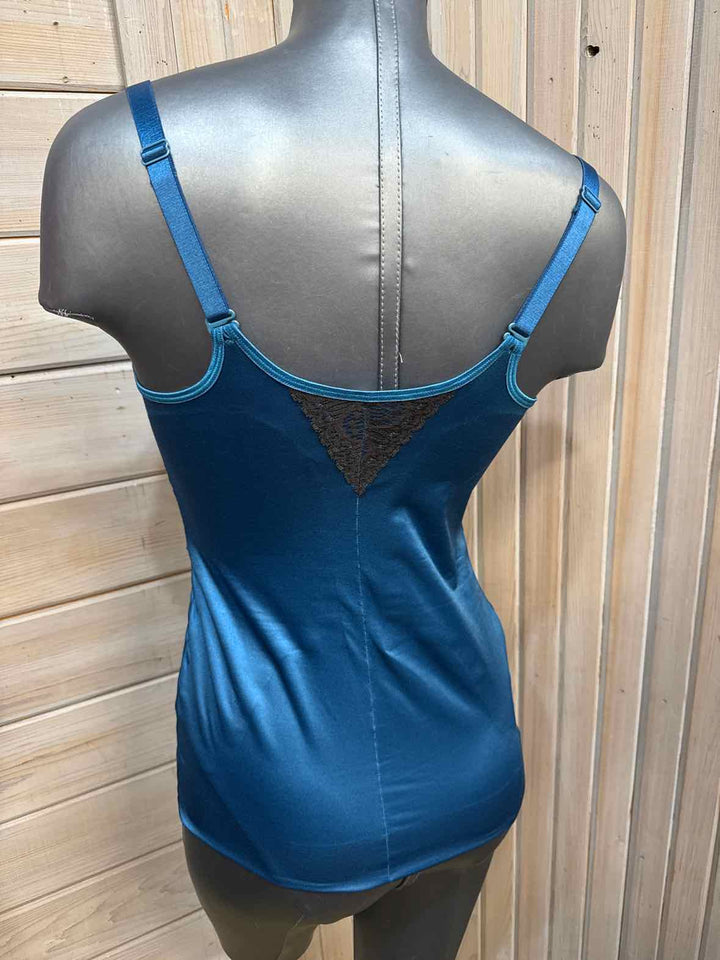 36 - Ruby Ribbon Tank