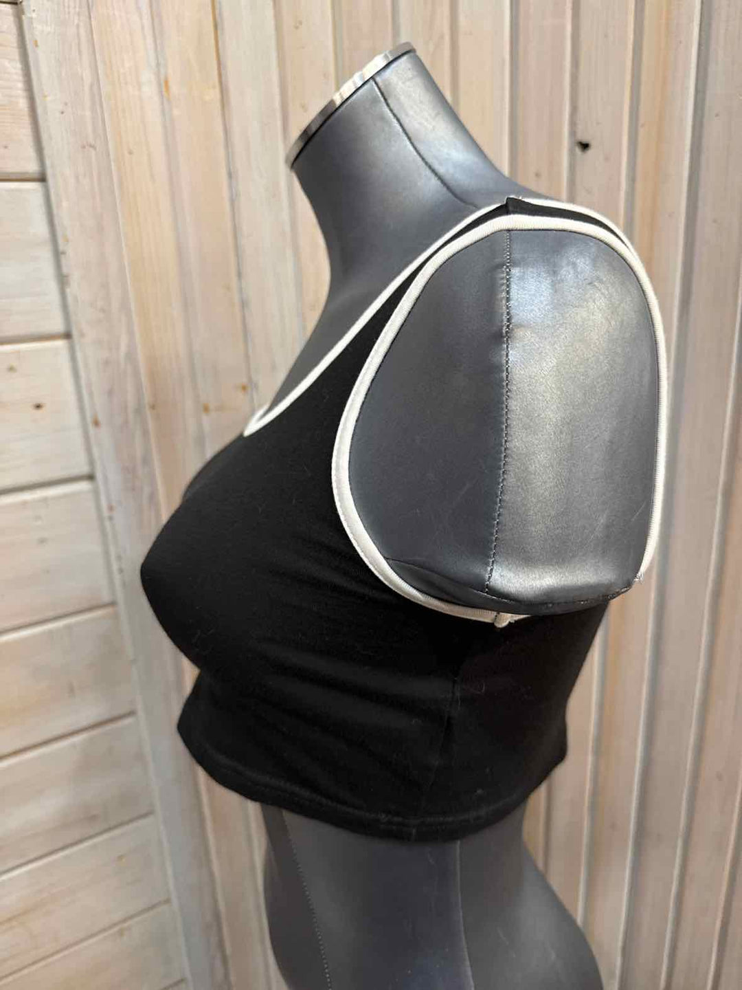 11/12 - Shein Cropped Tank