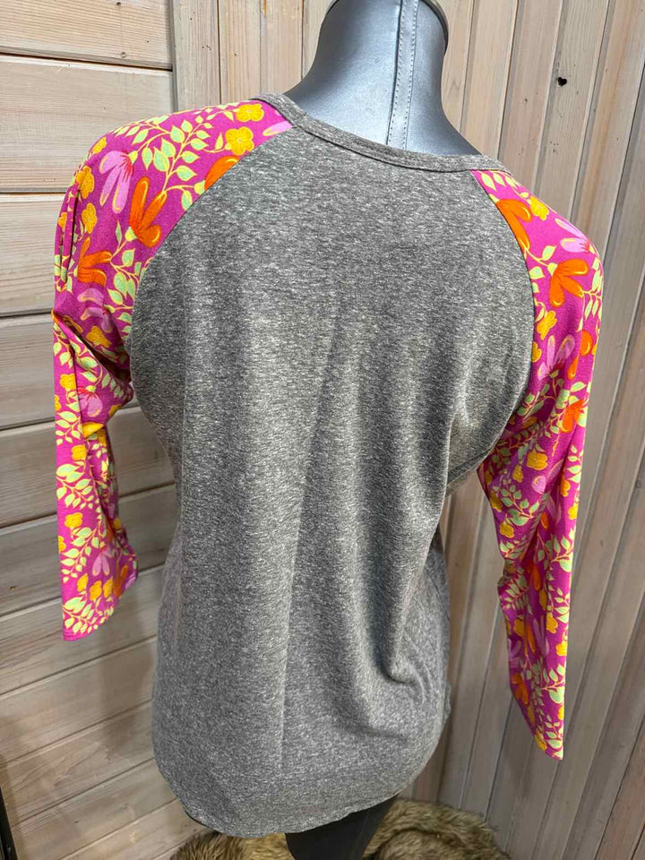 L - LuLaRoe 3/4 Sleeve