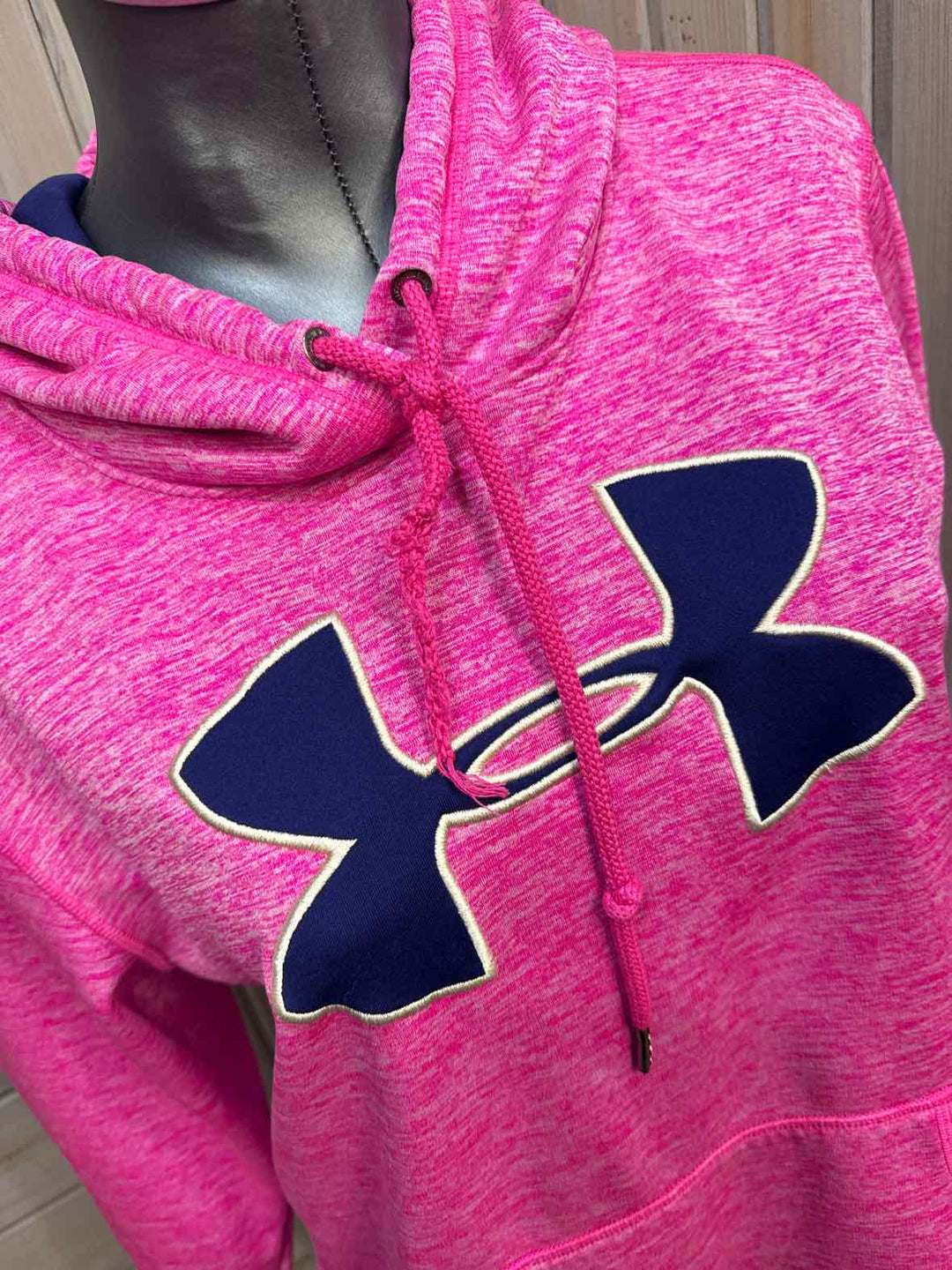M - Under Armour Hoodie