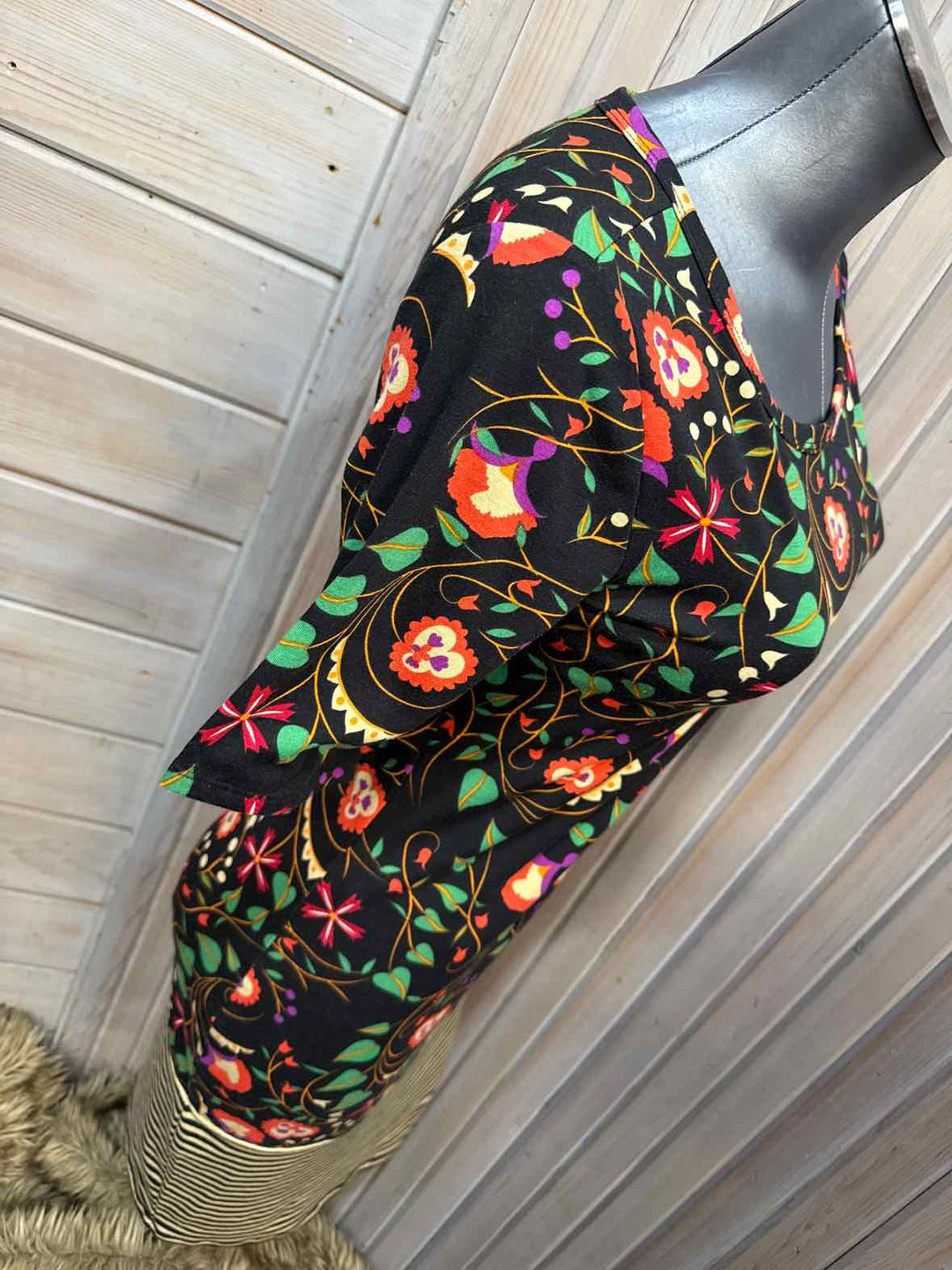 XS - LuLaRoe Dress