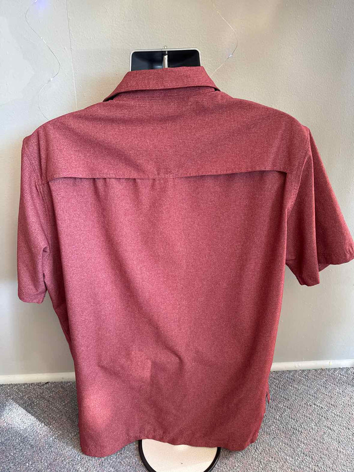 Large - Croft & Barrow Button Down Shirt