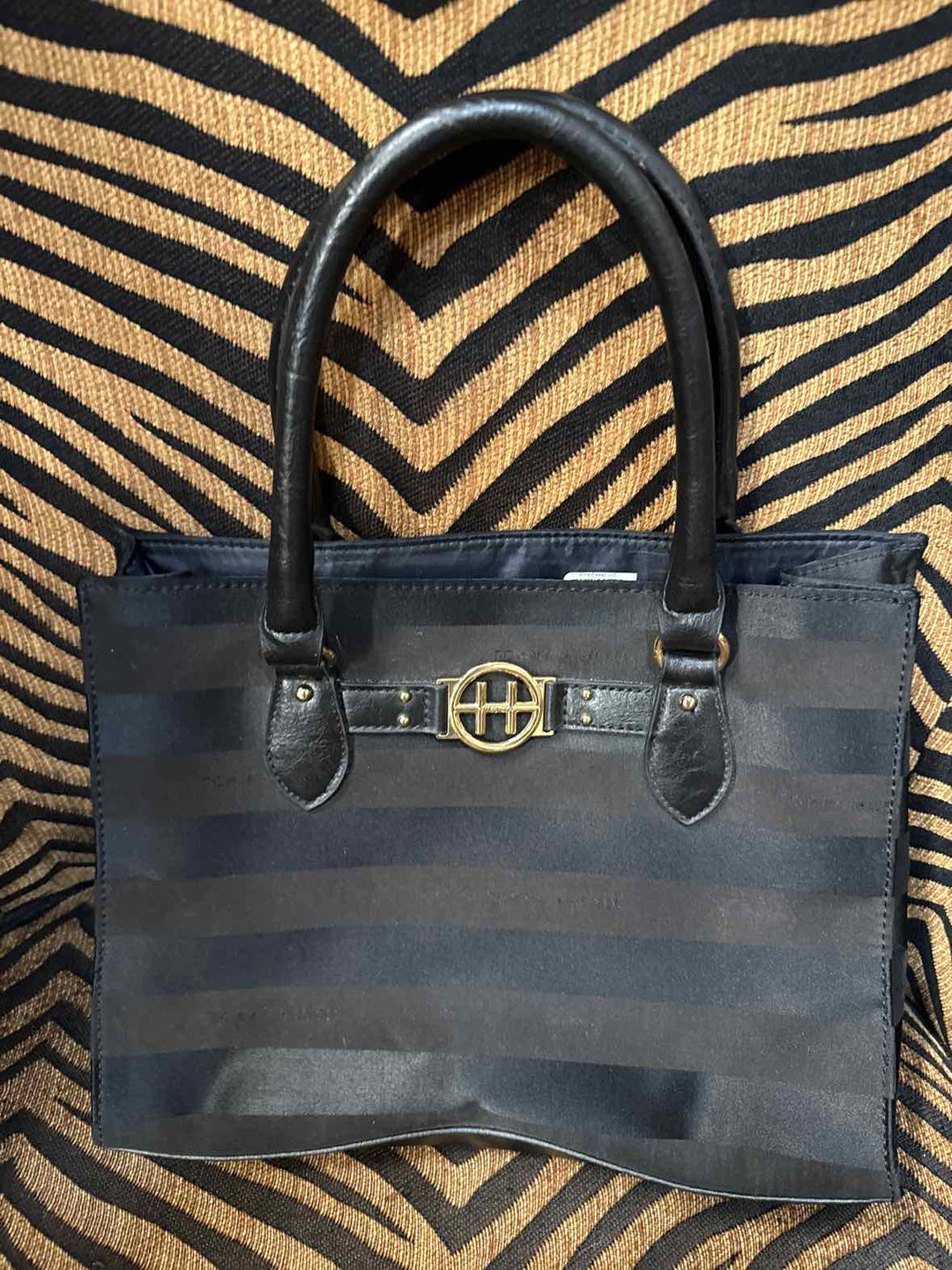 Purse - Tommy Hilfiger Handbag