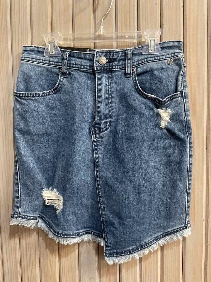 26 - Elements Skirt