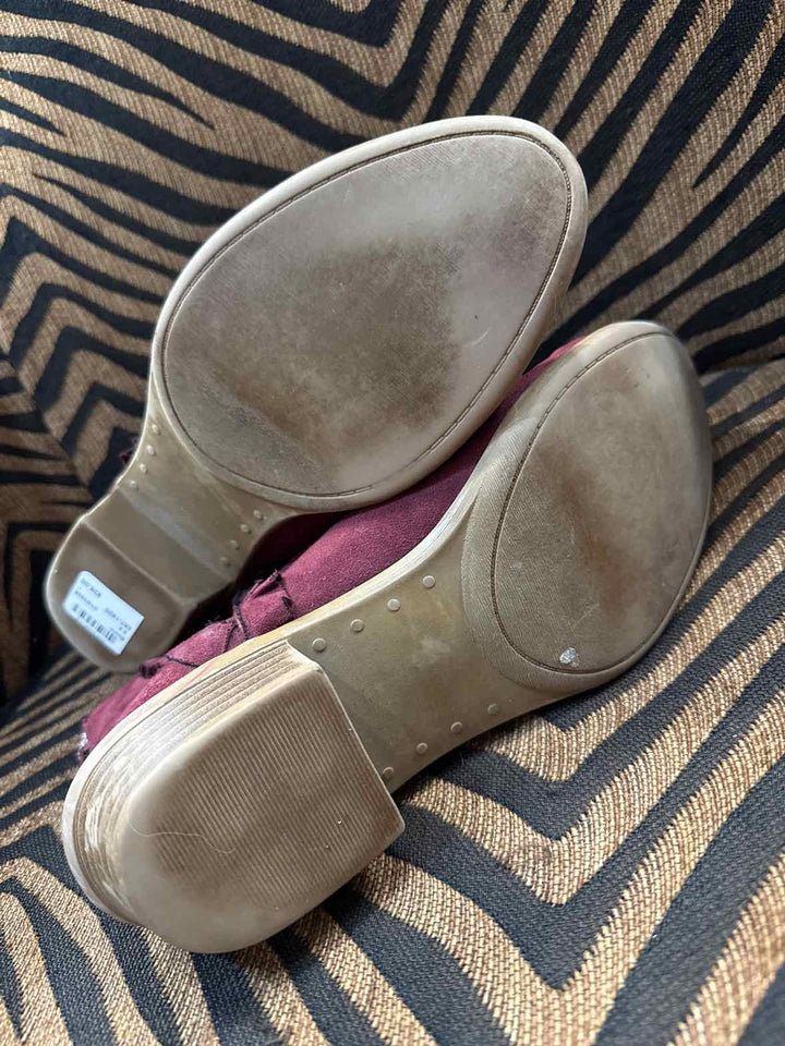 8.5 - Just Fab Boots