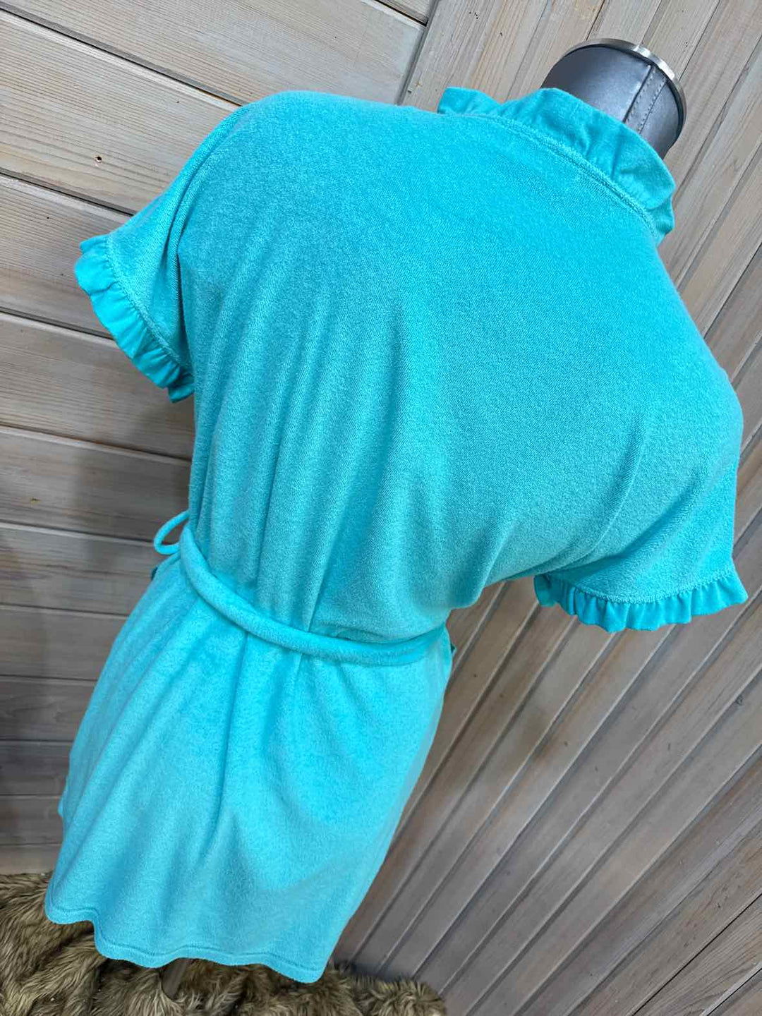 M - Relativity Robe