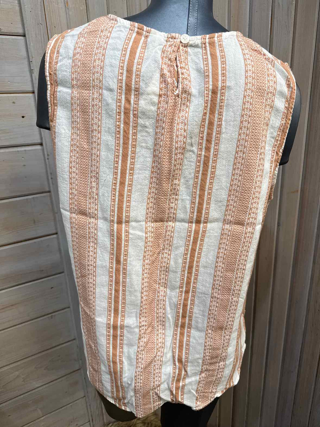 XL - 44 Degrees North Tank