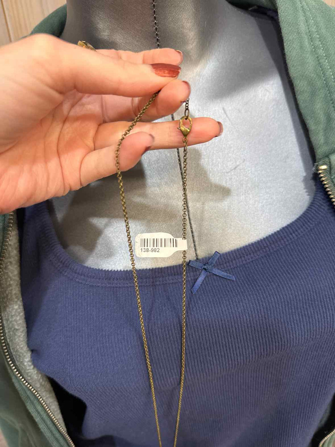 Jewelry - Unbranded Necklace