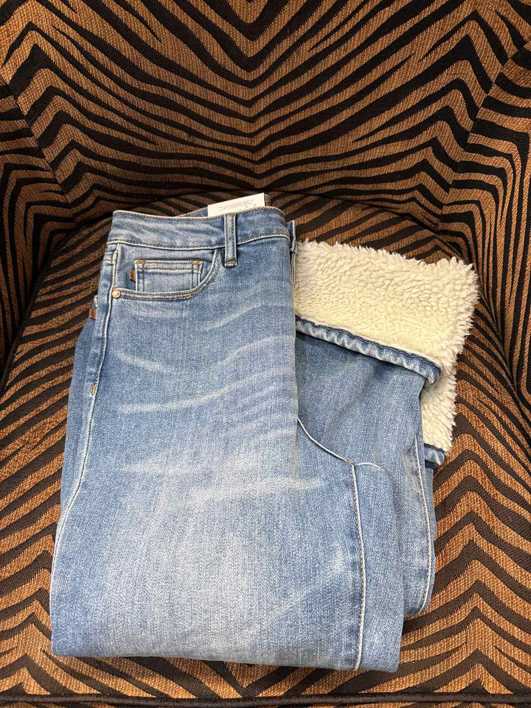 11/30 - Judy Blue Pants