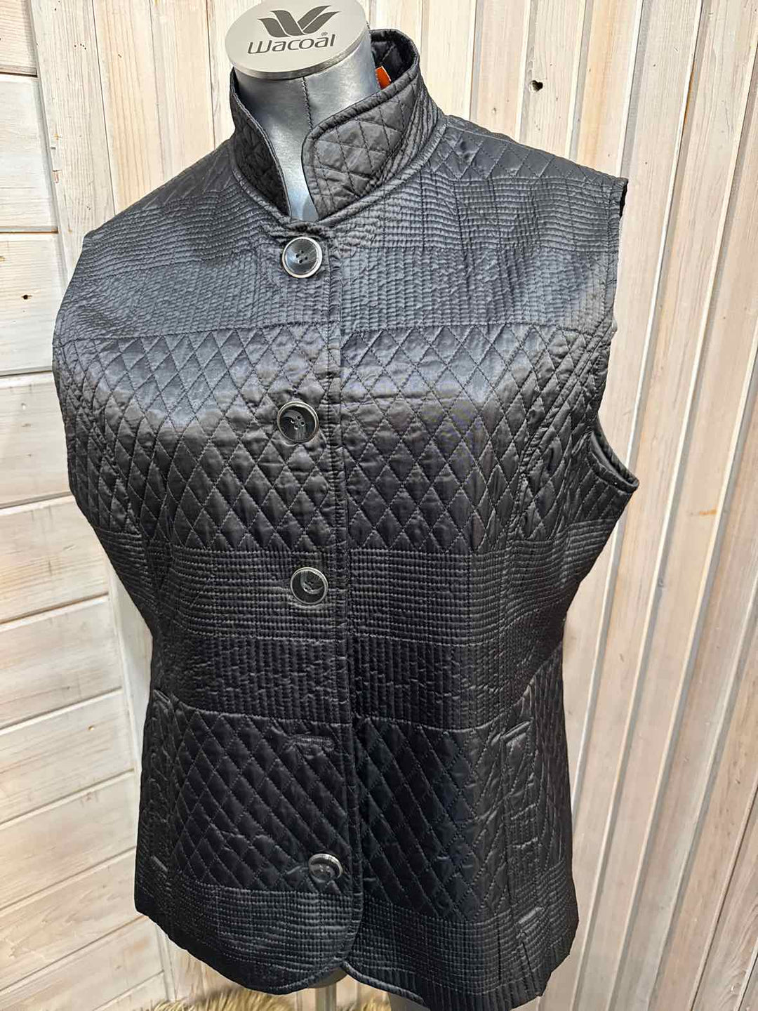 XL - Compliments Vest