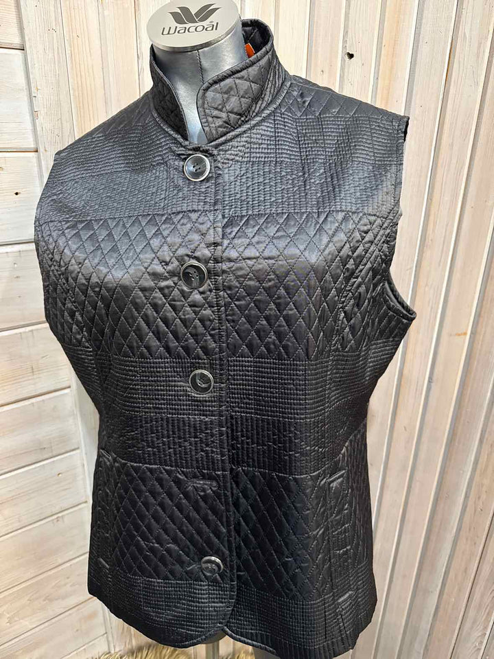 XL - Compliments Vest