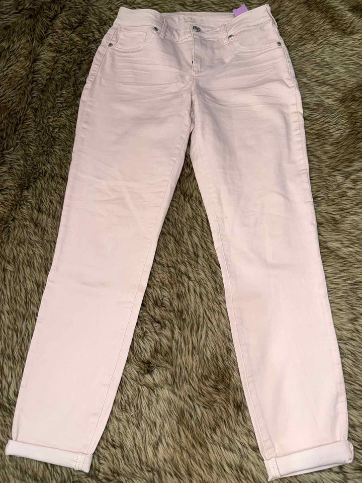 M - Maurices Jeans