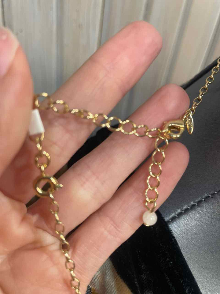 Jewelry - Avon NRT Necklace with Bracelet