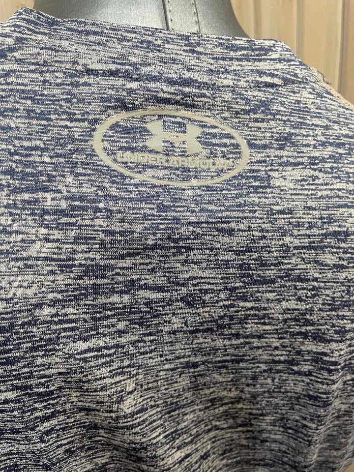 M - Under Armour T-Shirt