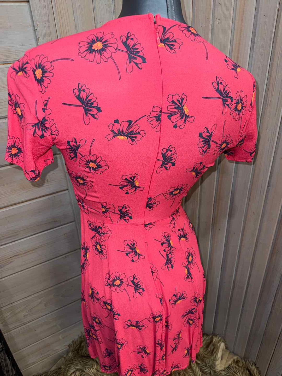 S - Gap Dress