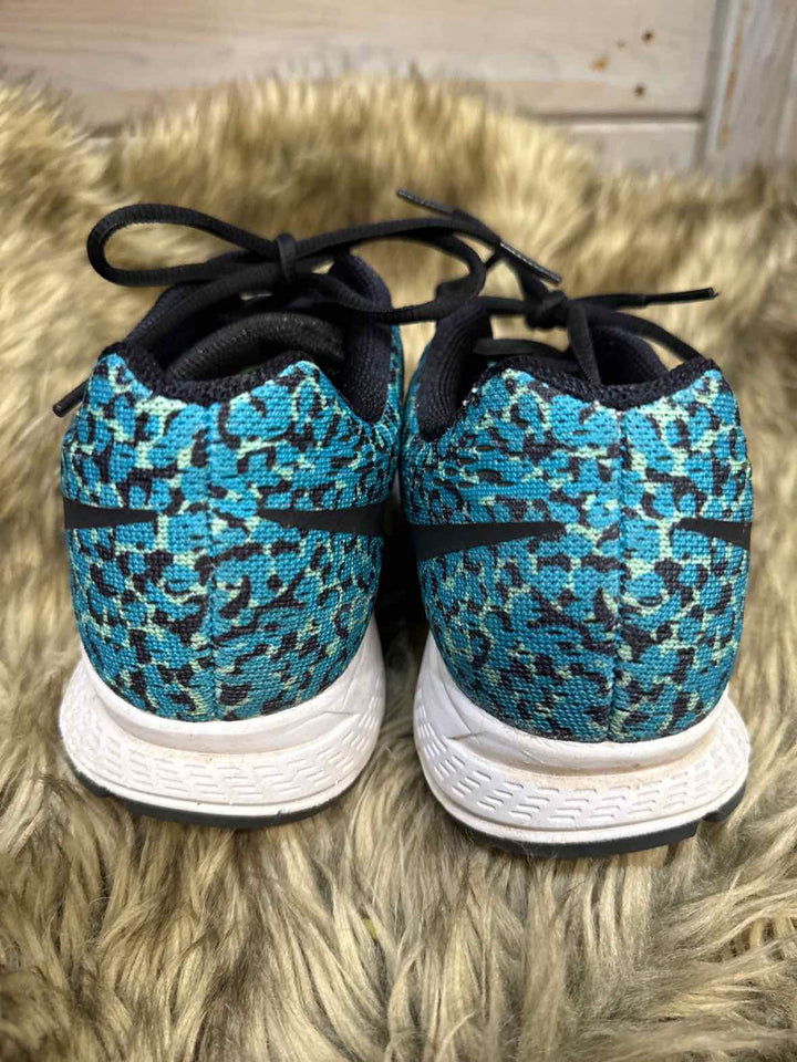 8 - Nike Sneakers
