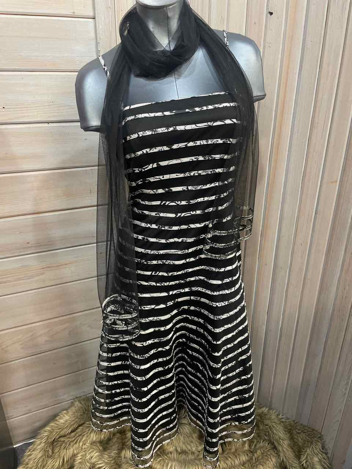 6 - JS Collection Dress