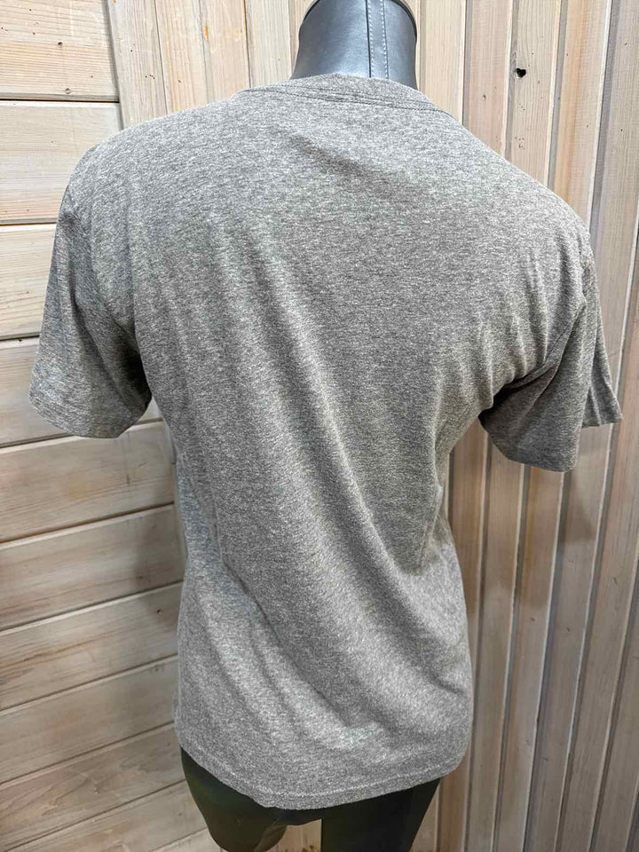 S - Huskies Football T-Shirt