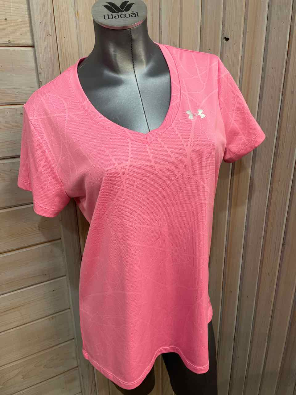 L - Under Armour T-Shirt
