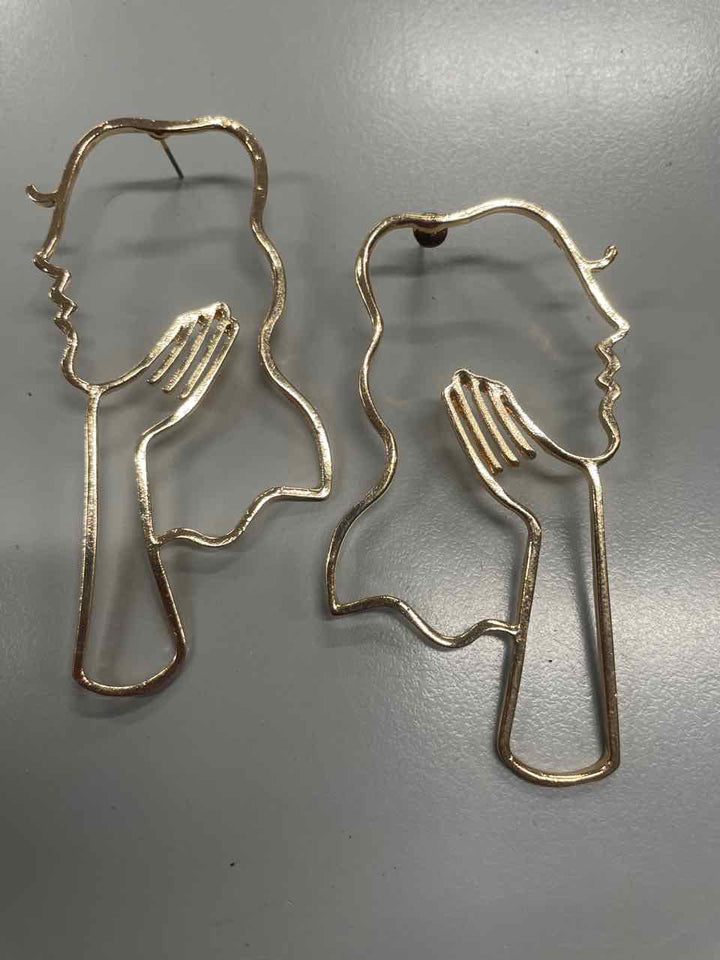 Jewelry - Earrings