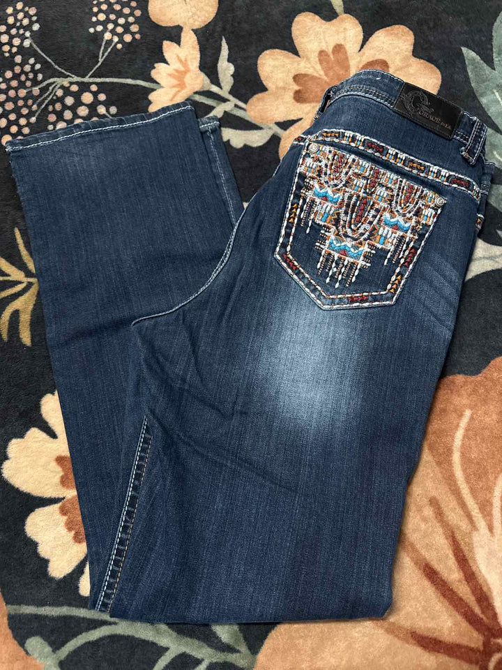 17 - Grace in LA Jeans
