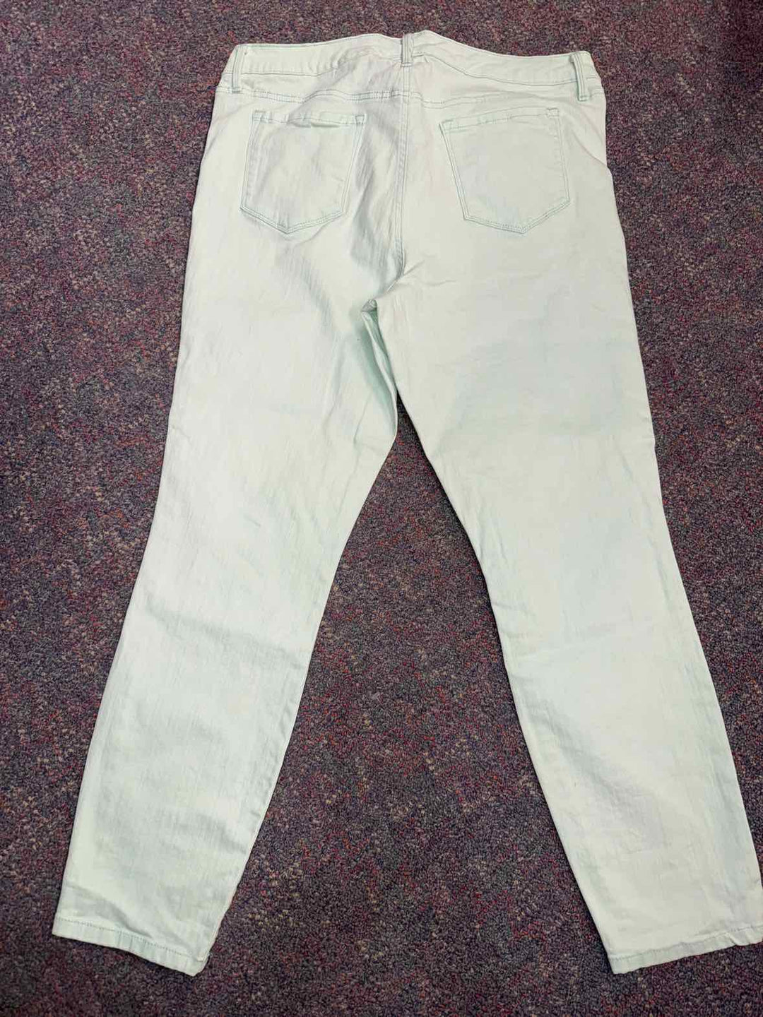 14 - Nine West Jeans
