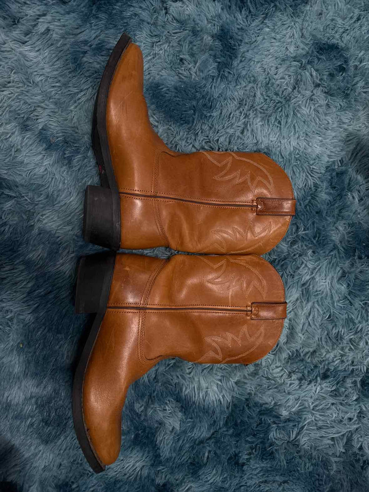 11.5 - Durango Boot