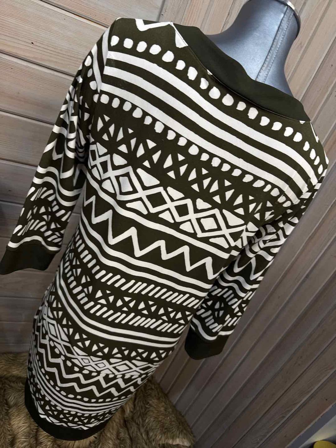 L - Jones New York Dress