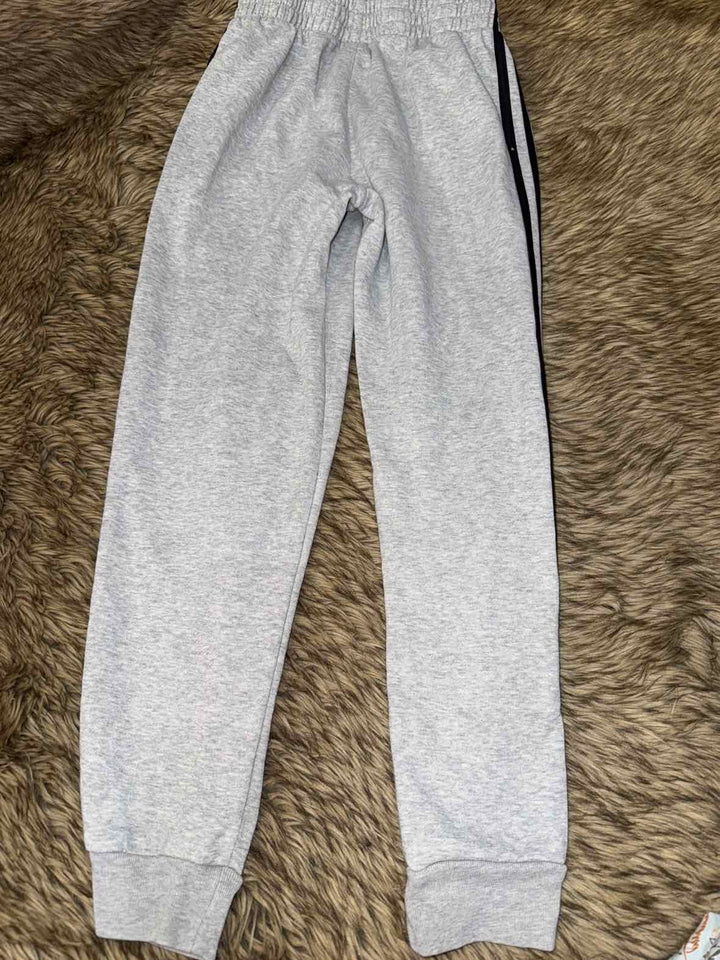 M - Adidas Pants