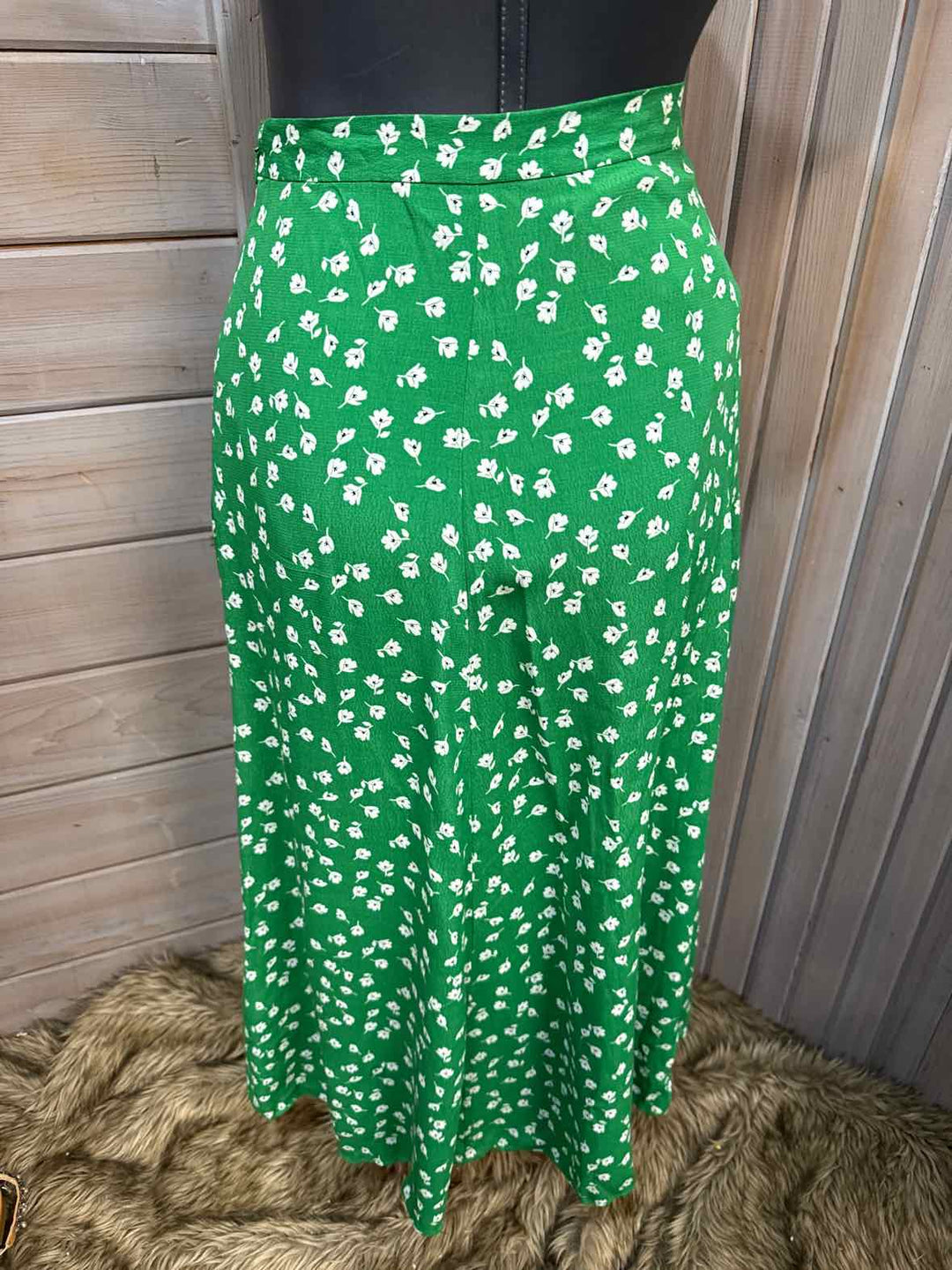12 - H&M Skirt