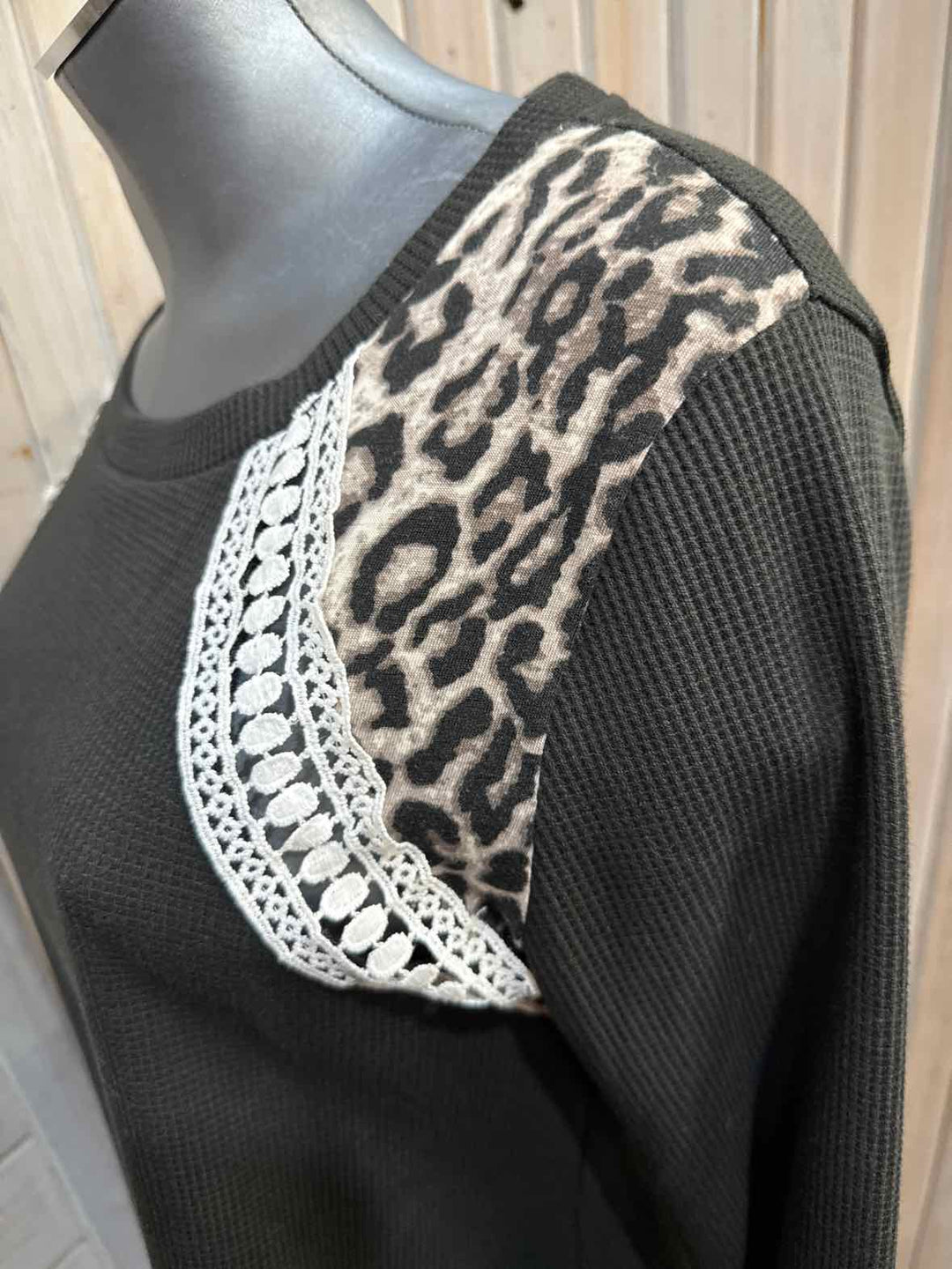 M - ePretty Long Sleeve