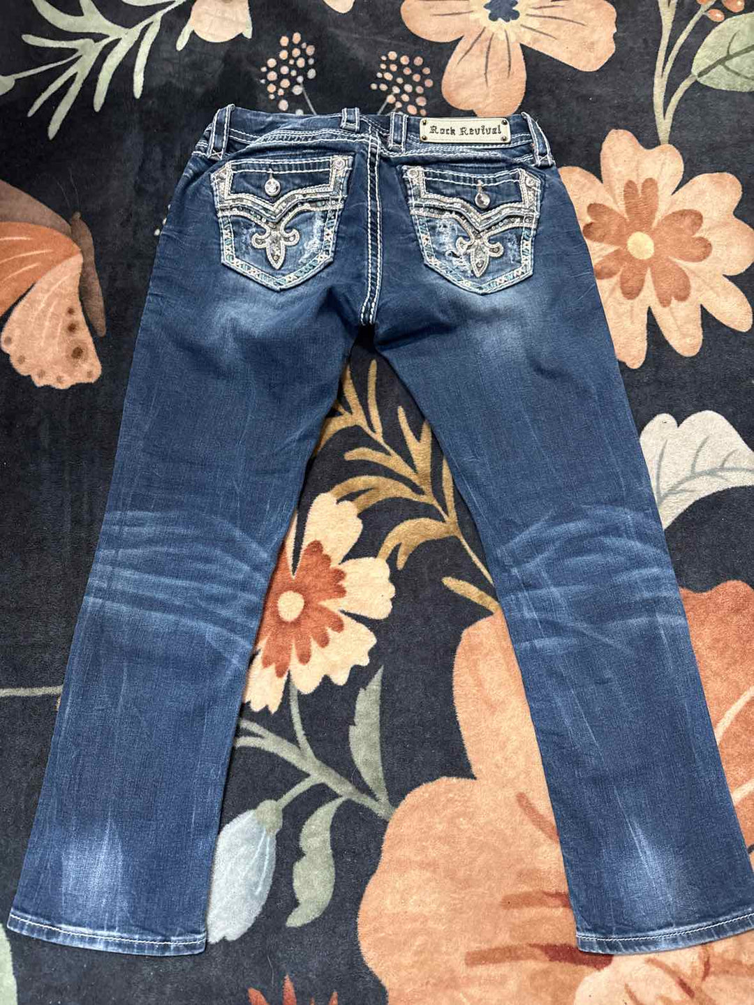 26 - Rock Revival Capri