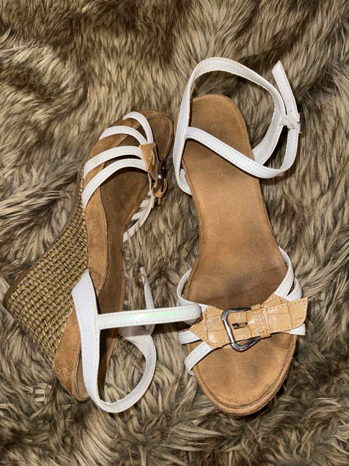 8.5 - Aerosoles Wedge
