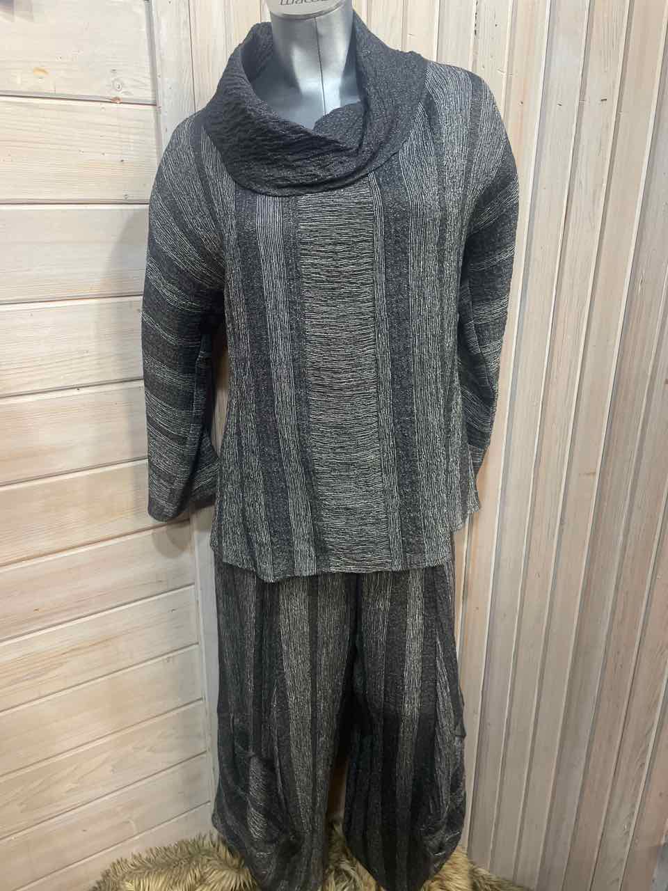 Khangura Outfit