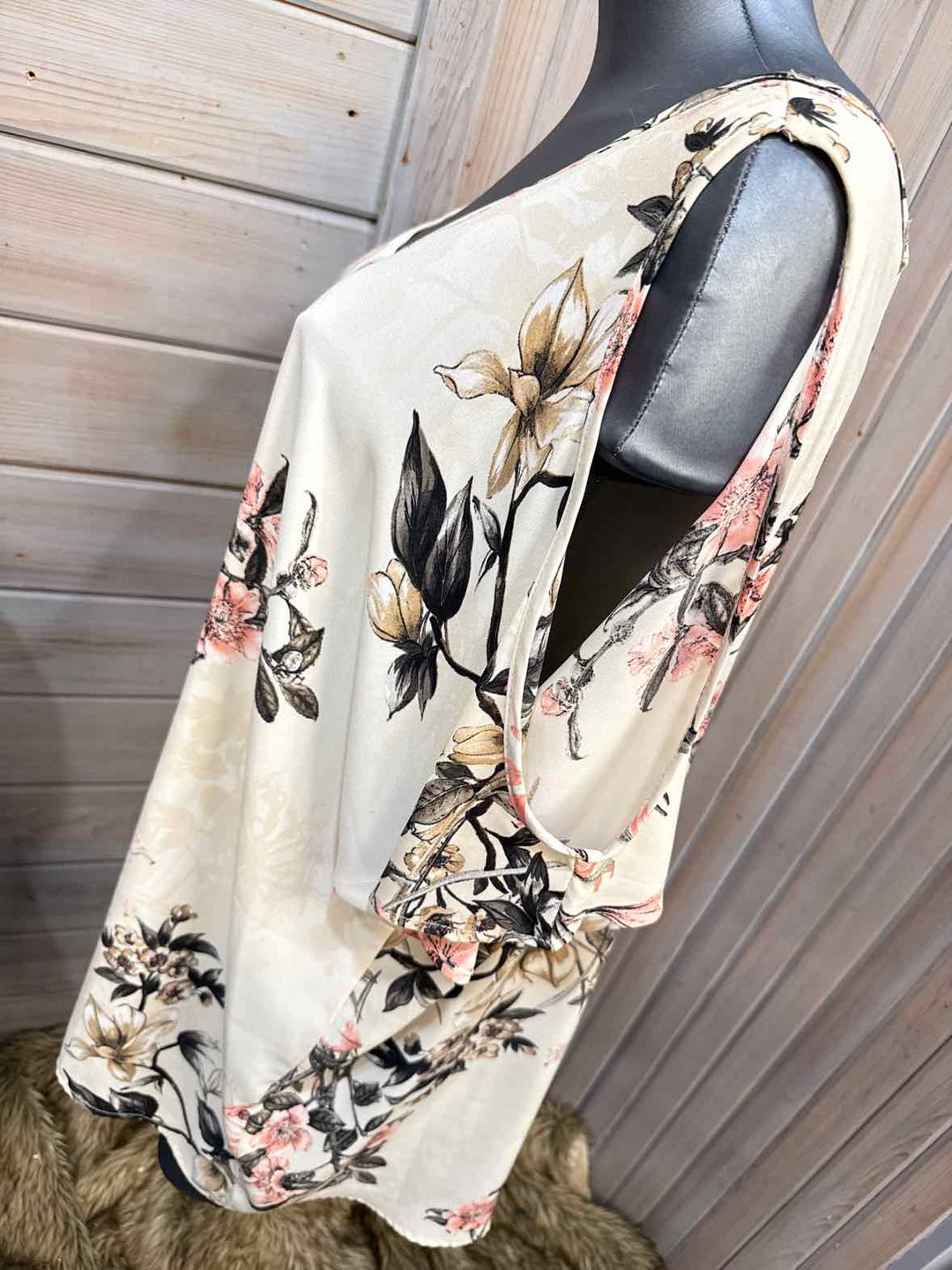 1X - ODDY Cold Shoulder