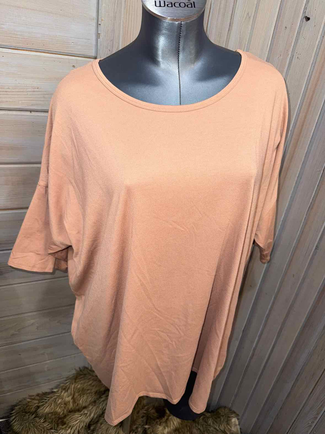 2X - LuLaRoe T-Shirt
