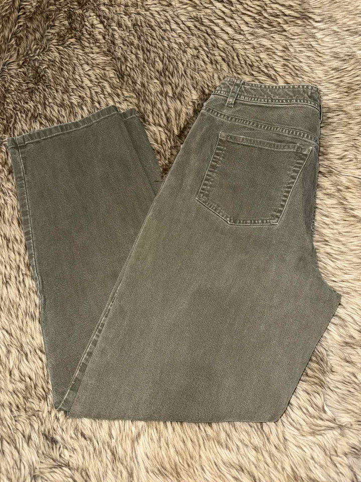 8 - Liz Claiborne Jeans