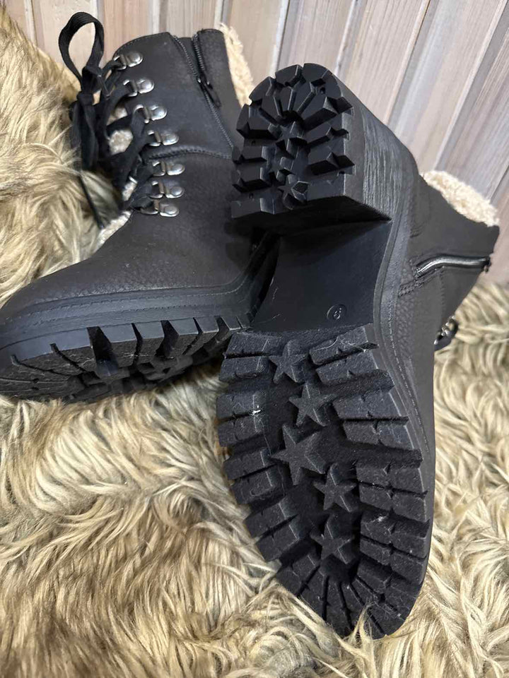 9 - Very G Boots