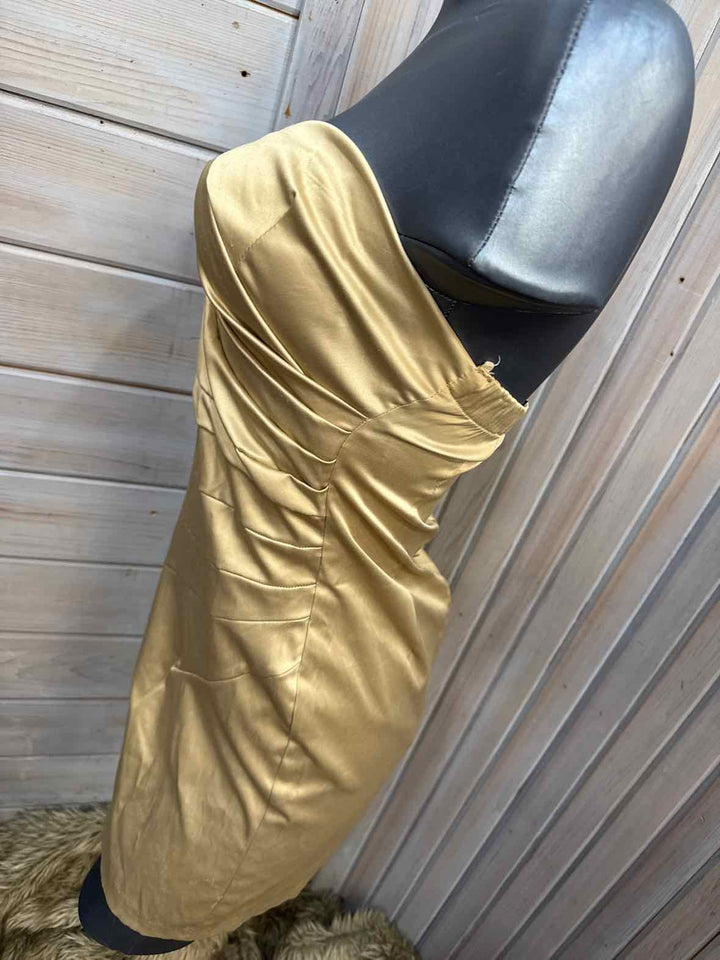 L - April U.S.A Dress