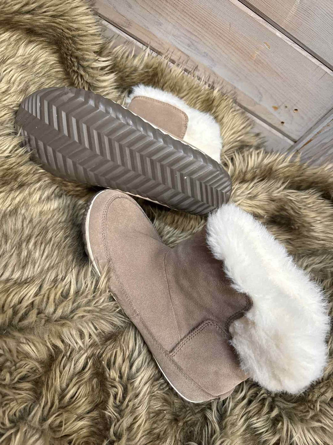 8.5 - Sorel Boots