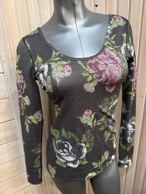 S - lululemon athletica