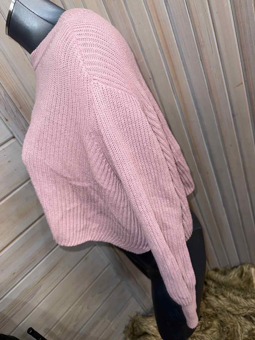 M - Cotton On Sweater