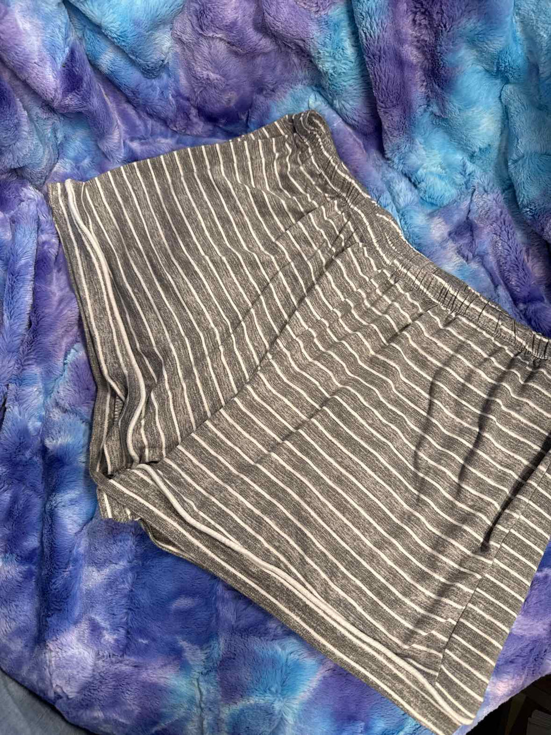 L - Unbranded Shorts