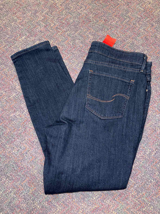 14 - Levi Strauss & Co. Jeans