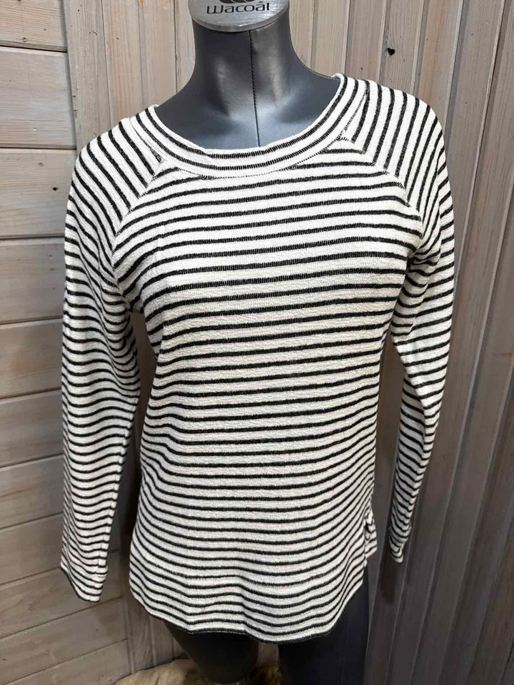 XS - Maurices Long Sleeve