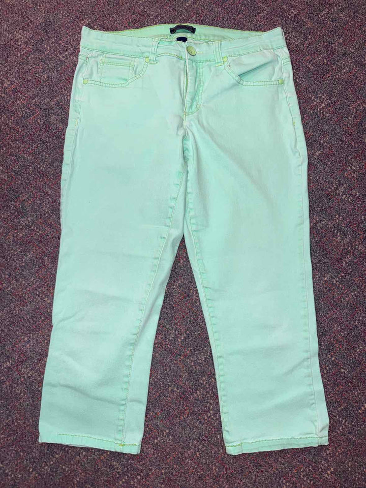 8 - Bandolino Capri
